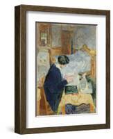 Lucy Hessel Reading (Lucy Hessel Lisan), 1913-Édouard Vuillard-Framed Giclee Print