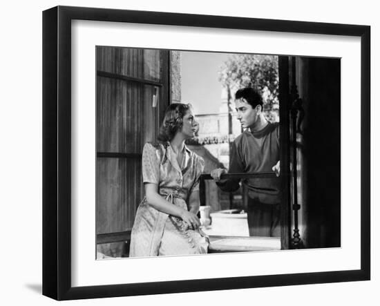 Lumiere d'ete de Jean Gremillon avec Madeleine Robinson et Pierre Brasseur 1943-null-Framed Photo