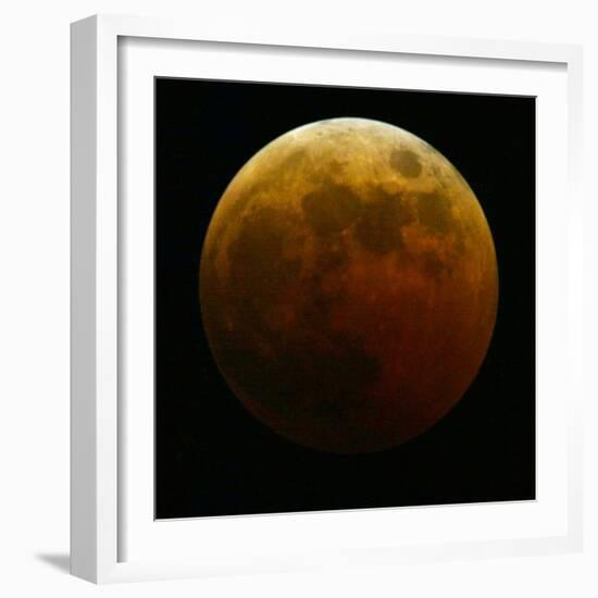 Lunar Eclipse-Harry Cabluck-Framed Premium Photographic Print