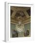 Lustre à seize lumières du salon des Nobles de la Reine dans les Grands Appartements-null-Framed Giclee Print