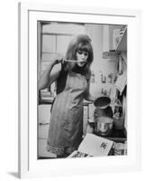 Lynn Redgrave Cooking in Her Apartment-Terence Spencer-Framed Premium Photographic Print
