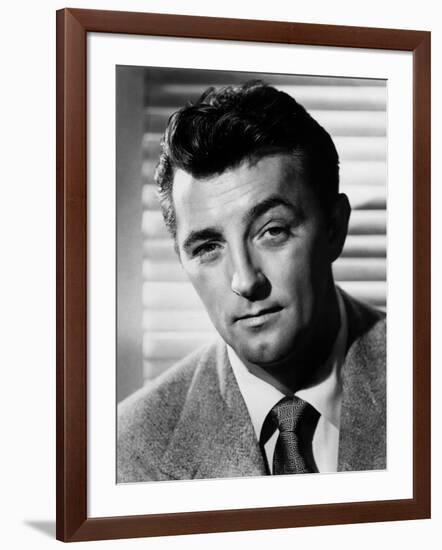 Macao by Josef von Sternberg with Robert Mitchum, 1952-null-Framed Photo