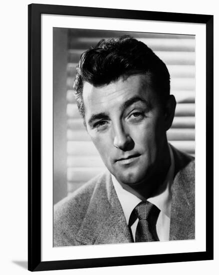 Macao by Josef von Sternberg with Robert Mitchum, 1952-null-Framed Photo