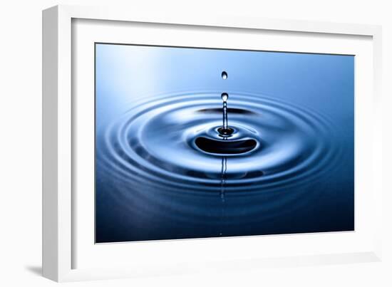 Macro Shot of Water Drop Falling-Jag_cz-Framed Photographic Print