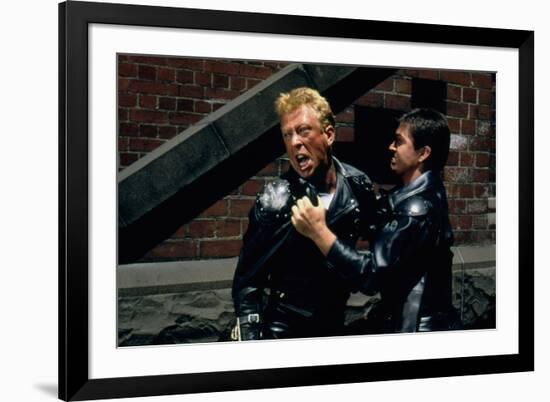 MAD MAX, 1979 directed by GEORGE MILLER Steve Bisley and Mel Gibson (photo)-null-Framed Photo