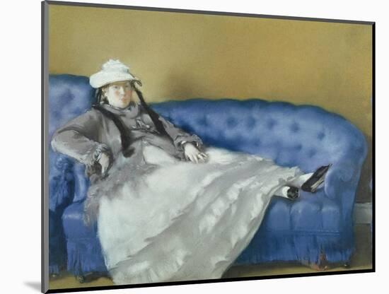 Madame Manet on a Blue Sofa, 1874-Edouard Manet-Mounted Giclee Print