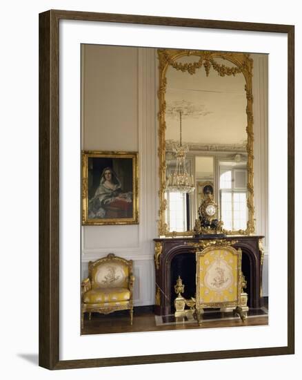 Madame Victoire's Apartment, Grand Corner Studio-null-Framed Photographic Print