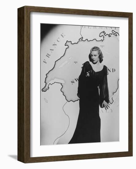 Madeleine Carroll, Secret Agent, 1936-null-Framed Photographic Print
