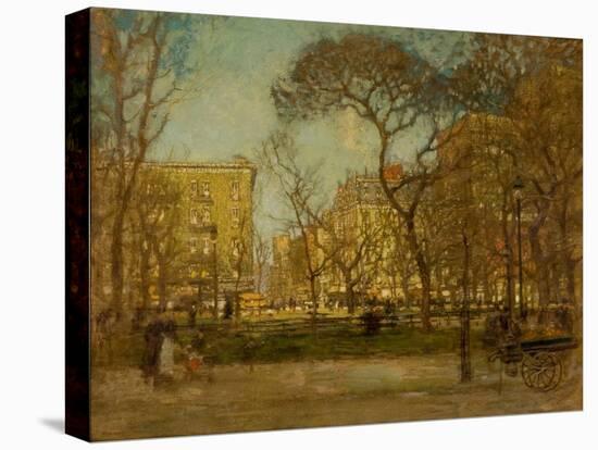 Madison Square, C.1905 (Oil on Canvas)-Paul Cornoyer-Stretched Canvas