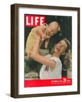 Madison, Wisconsin Resident Jeanne Parr North and her Son, Crahles Noth III, September 6, 1948-Alfred Eisenstaedt-Framed Photographic Print