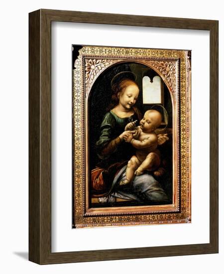 'Madonna with a Flower', (Madonna Benois), 1478-Leonardo Da Vinci-Framed Giclee Print