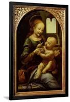 Madonna with a Flower, or Madonna Benois, C.1478-Leonardo da Vinci-Framed Giclee Print