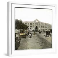 Madrid (Spain), Amphitheatre, Circa 1885-1890-Leon, Levy et Fils-Framed Photographic Print