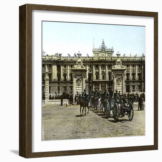 Madrid (Spain), the Entrance to the Chateau-Leon, Levy et Fils-Framed Photographic Print