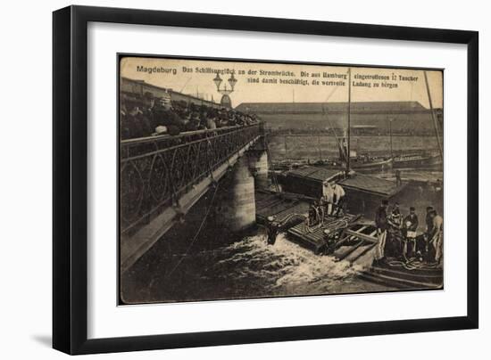 Magdeburg, Schiffsunglück an Der Strombrücke,Taucher-null-Framed Giclee Print