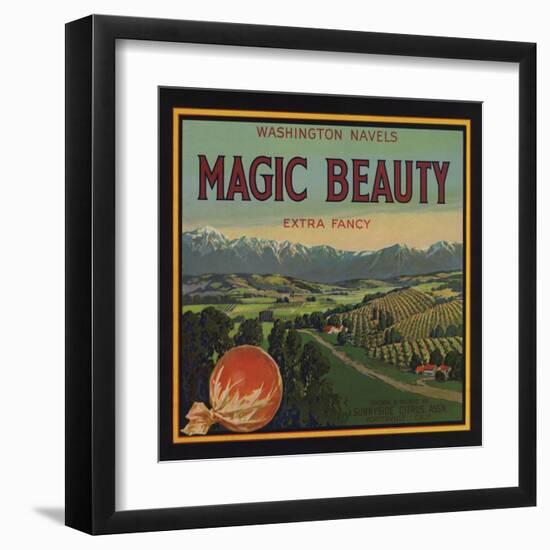 Magic Beauty Brand - Porterville, California - Citrus Crate Label-Lantern Press-Framed Art Print