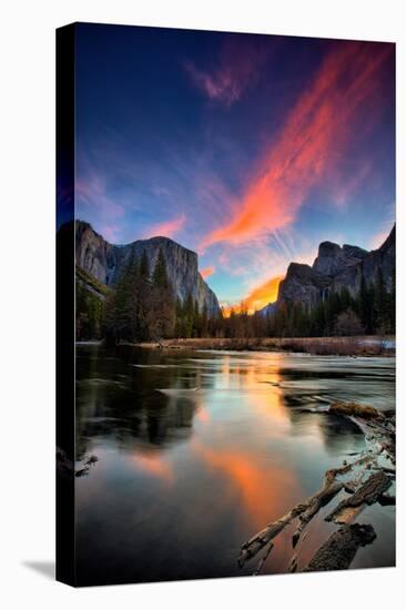 Magical Sunrise at Valley View, Yosemite National Park-Vincent James-Stretched Canvas