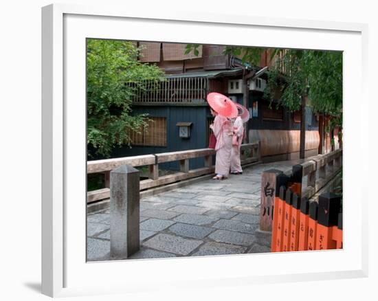 Maiko, Kyoto, Japan-Shin Terada-Framed Photographic Print