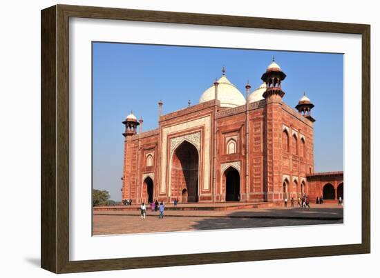 Main Gateway (Darwaza), Taj Mahal, UNESCO World Heritage Site, Agra, Uttar Pradesh, India, Asia-Godong-Framed Photographic Print