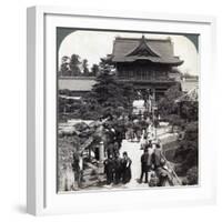 Main Gateway to Kameido Temple, Tokyo, Japan, 1904-Underwood & Underwood-Framed Photographic Print