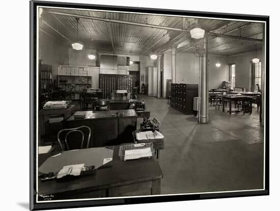 Main Office of the Carolyn Laundry at 111 East 129th Street, East Harlem, New York, 1929-Byron Company-Mounted Giclee Print