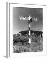 'Make-Em-Rich' Signpost-J. Chettlburgh-Framed Photographic Print