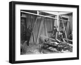 Making Oars 1930-null-Framed Photographic Print