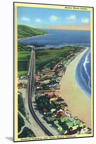 Malibu, California - Aerial View of Beach Homes Along Roosevelt Highway-Lantern Press-Mounted Art Print