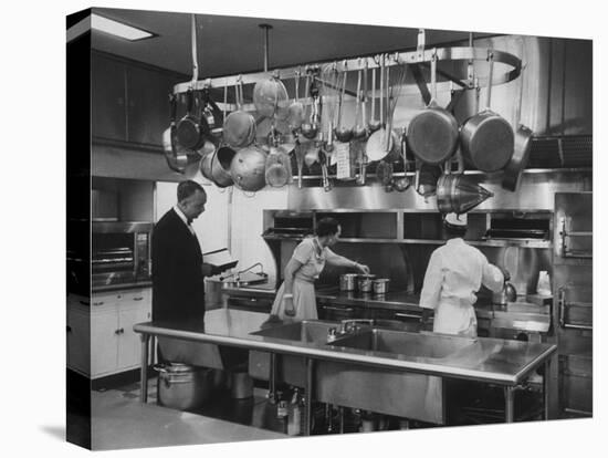 Mamie Eisenhower Inspecting Kitchen of the White House-Ed Clark-Stretched Canvas