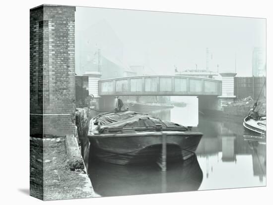 Man Mooring a Barge by a River Bank, Poplar, London, 1905-null-Stretched Canvas