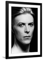 Man Who Fell to Earth, David Bowie 1976-null-Framed Photo