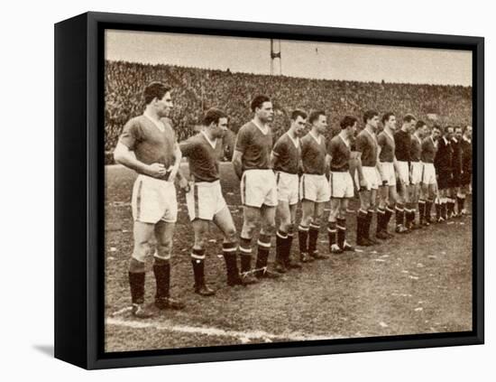 Manchester United Team before the Air Disaster at Munich-null-Framed Stretched Canvas