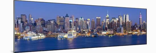 Manhattan, View of Midtown Manhattan across the Hudson River, New York, USA-Gavin Hellier-Mounted Photographic Print