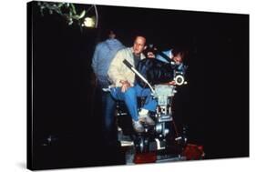 MANHUNTER, 1986 directed by MICHAEL MANN On the set, Michael Mann (photo)-null-Stretched Canvas