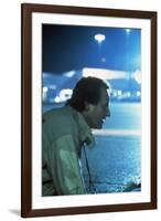MANHUNTER, 1986 directed by MICHAEL MANN On the set, the director, Michael Mann (photo)-null-Framed Photo