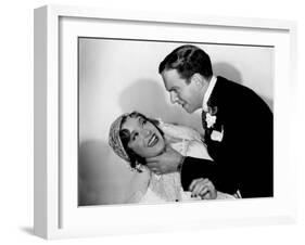 Many Happy Returns, Gracie Allen, George Burns, 1934-null-Framed Photo