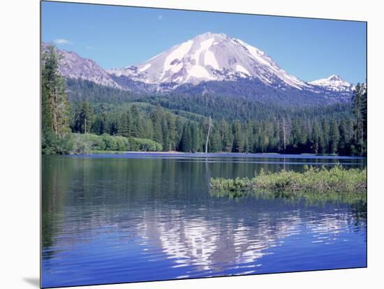 Manzanita Lake, Lassen Volcanic National Park, CA-Mark Gibson-Mounted Photographic Print