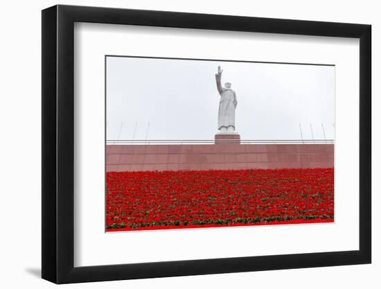 Mao Zedong Statue, Chengdu, Sichuan Province, China-Paul Souders-Framed Photographic Print