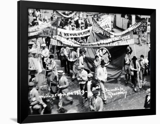 March of the Workers, Mexico City, May Day 1929-Tina Modotti-Framed Photographic Print