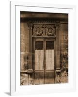 Marchand de Vins, Rue Charles V-Eug?ne Atget-Framed Photographic Print