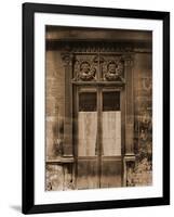 Marchand de Vins, Rue Charles V-Eug?ne Atget-Framed Photographic Print