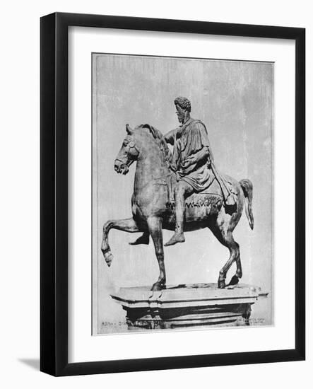 Marcus Aurelius Statue-null-Framed Premium Photographic Print