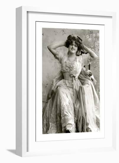 Marie Studholme (1875-193), English Actress, 1900s-Foulsham and Banfield-Framed Giclee Print