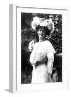 Marie Studholme (1875-193), English Actress, 1900s-J Beagles & Co-Framed Giclee Print