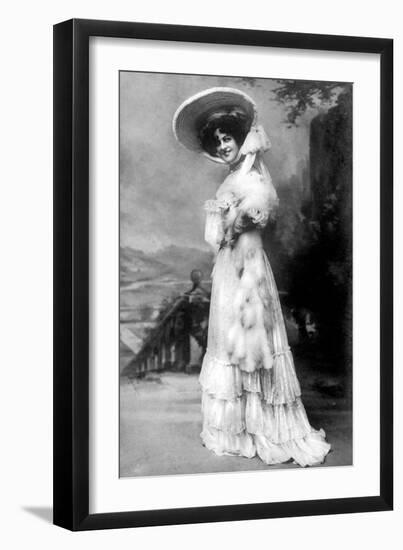 Marie Studholme (1875-193), English Actress, 1904-J Beagles & Co-Framed Giclee Print