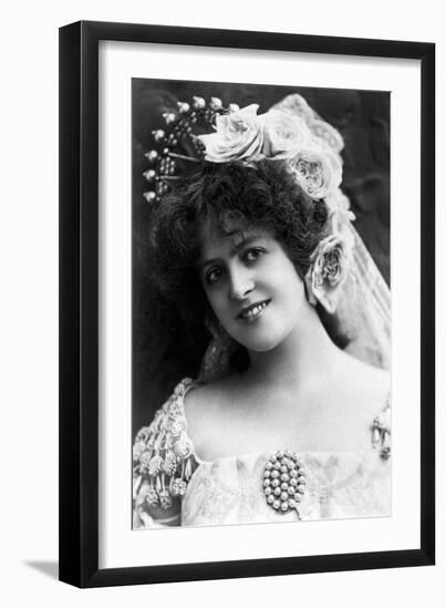 Marie Studholme (1875-193), English Actress, 20th Century-J Beagles & Co-Framed Giclee Print