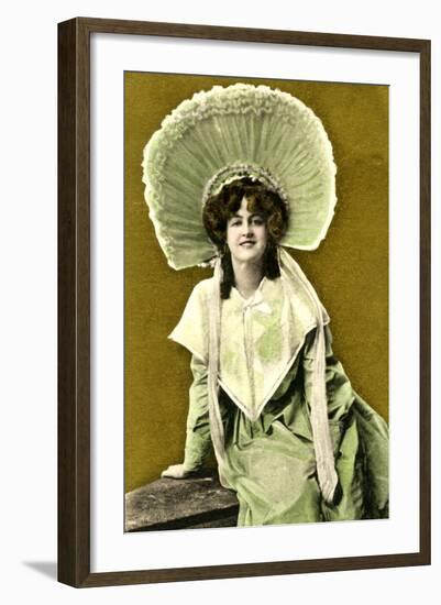 Marie Studholme (1875-193), English Actress, Early 20th Century-J Beagles & Co.-Framed Giclee Print