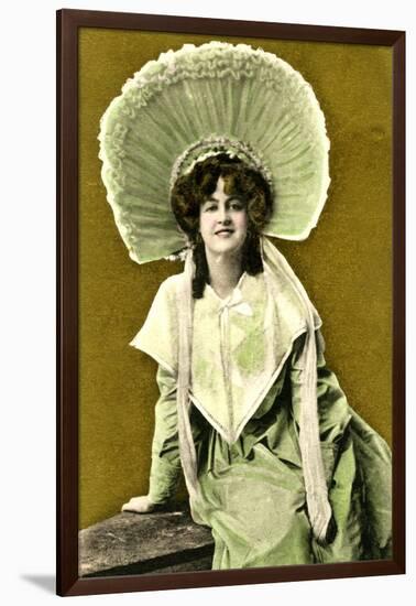 Marie Studholme (1875-193), English Actress, Early 20th Century-J Beagles & Co.-Framed Giclee Print