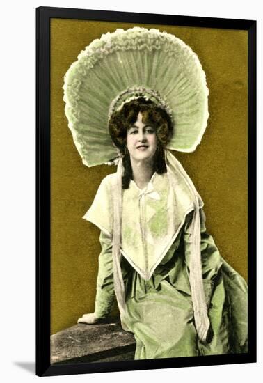 Marie Studholme (1875-193), English Actress, Early 20th Century-J Beagles & Co.-Framed Giclee Print