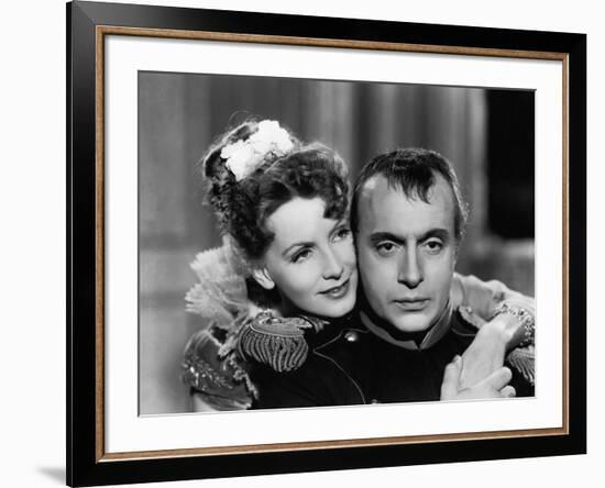 Marie Walewska (Conquest) by Clarence Brown with Greta Garbo and Charles Boyer (dans le role by Nap-null-Framed Photo